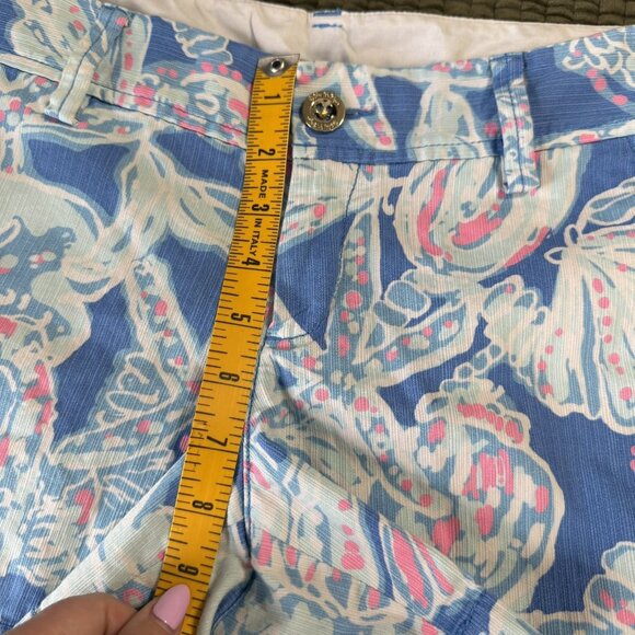 Lilly Pulitzer Callahan Shorts Size 6 into the deep Blue Tropical Seashell - Picture 14 of 14